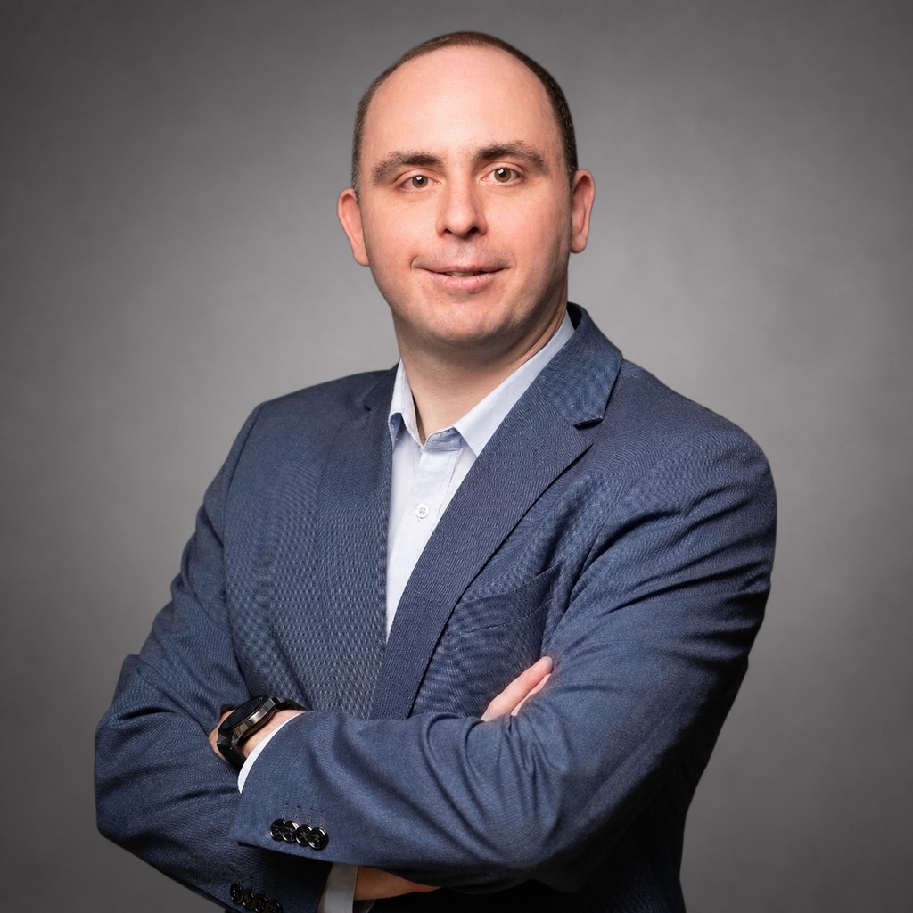 Aleksandras Izgorodinas — Economist, Citadele