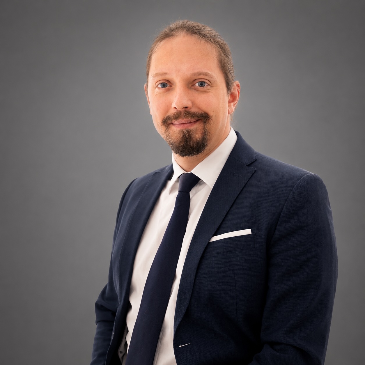 Stefan Chiriacescu — Founder, Ecommerce Today